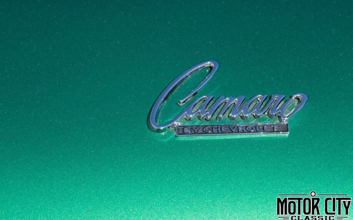 Chevrolet-Camaro-1968-12