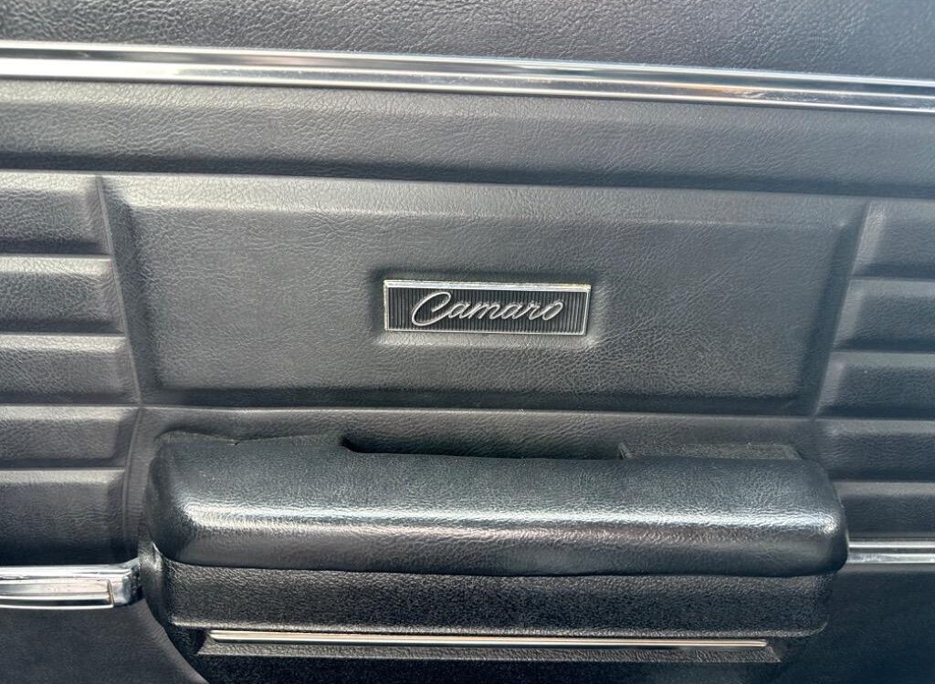 Chevrolet-Camaro-1968-34