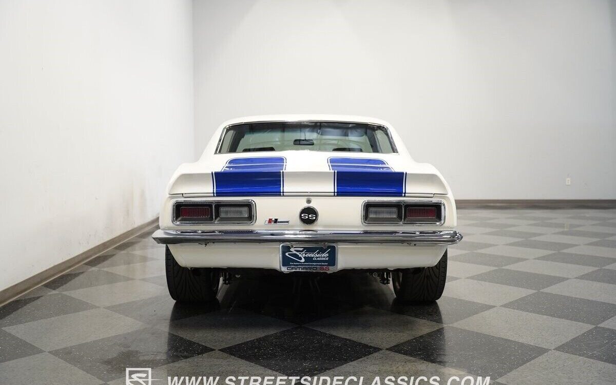 Chevrolet-Camaro-Coupe-1968-8