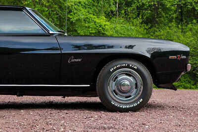 Chevrolet-Camaro-Coupe-1969-10