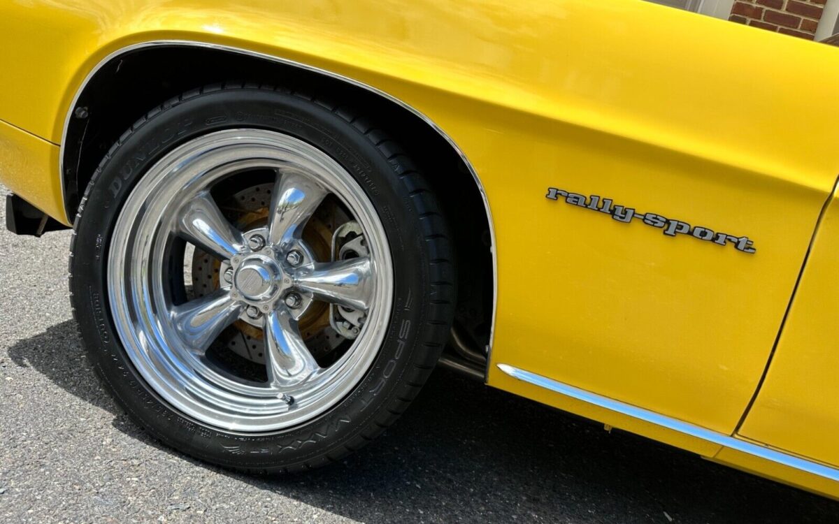 Chevrolet-Camaro-Coupe-1969-13