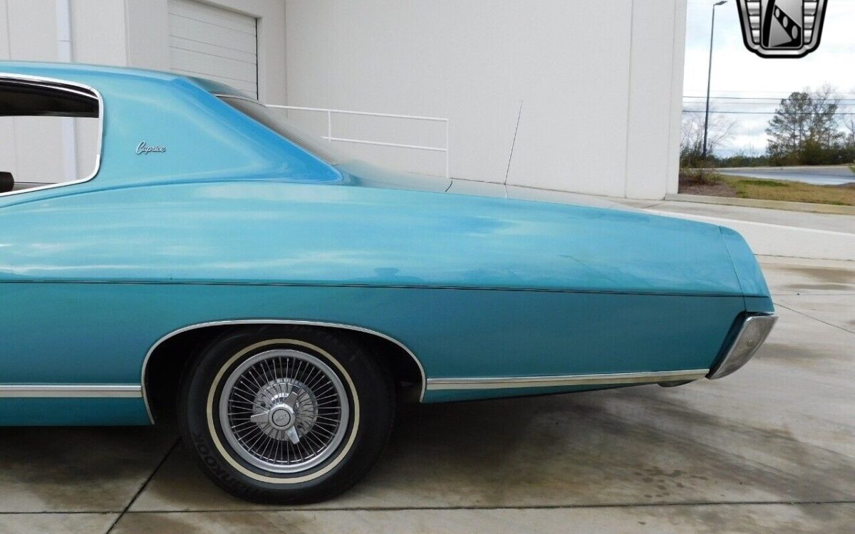 Chevrolet-Caprice-1967-7