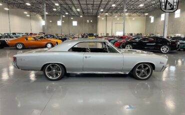 Chevrolet-Chevelle-Coupe-1967-5