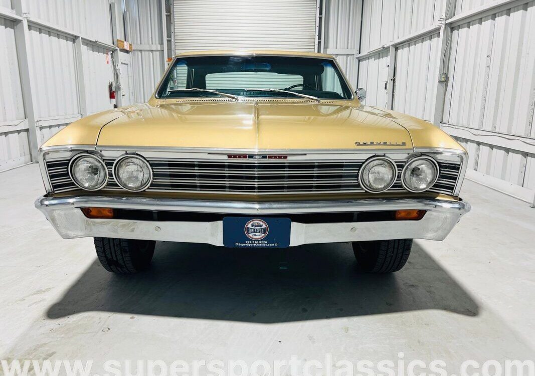 Chevrolet-Chevelle-Coupe-1967-9