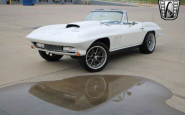 Chevrolet-Corvette-1963-4