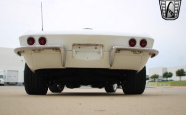 Chevrolet-Corvette-1963-7