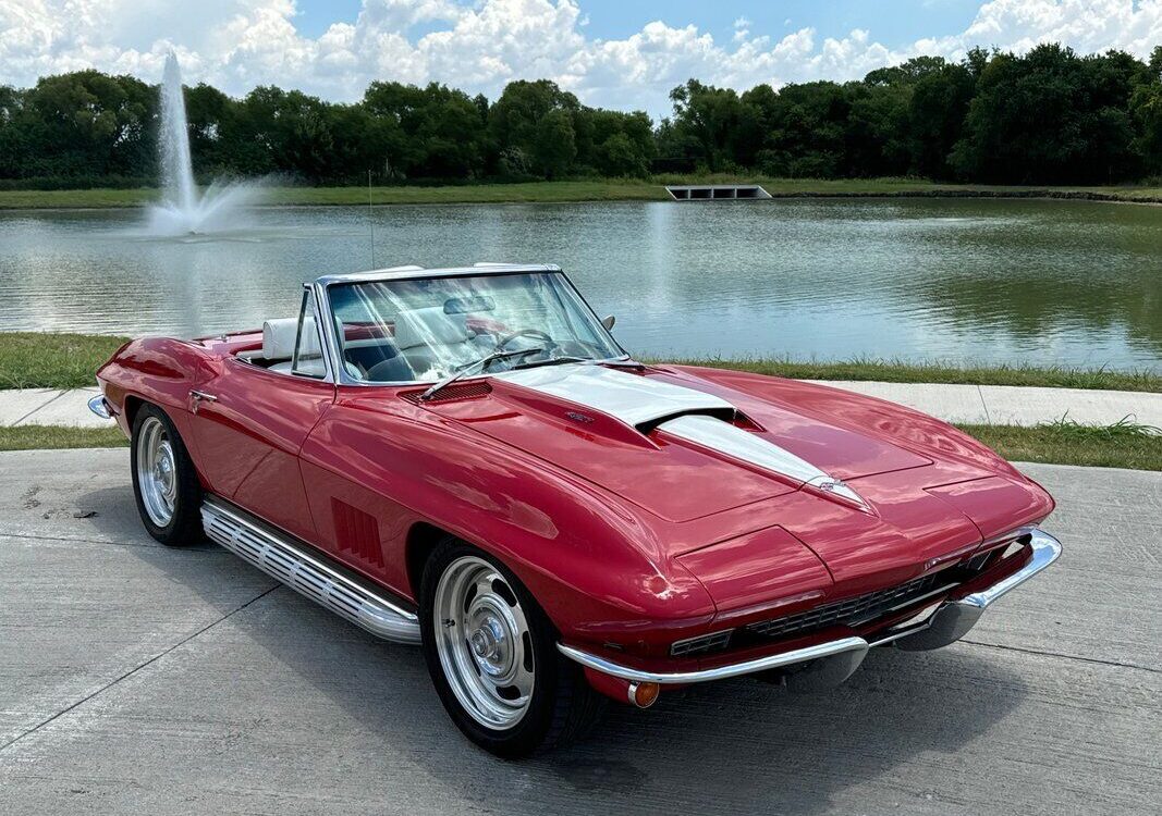 Chevrolet-Corvette-1967-1