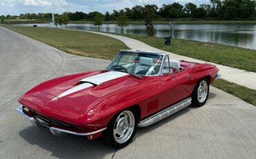 Chevrolet-Corvette-1967-2