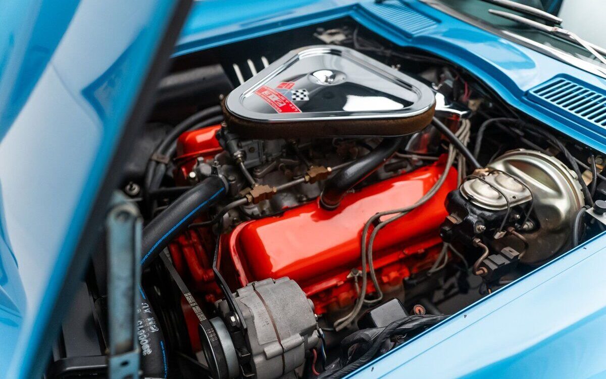 Chevrolet-Corvette-1967-28