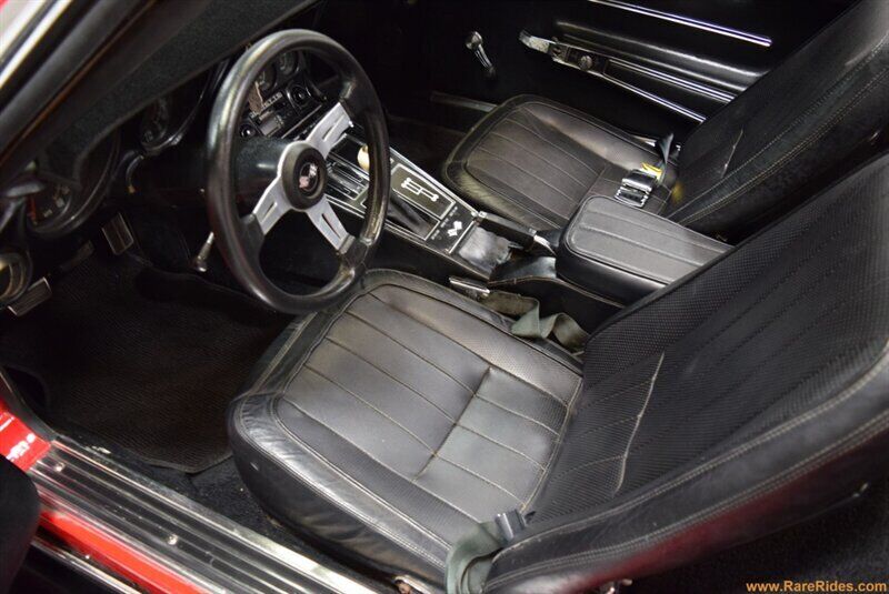 Chevrolet-Corvette-1968-4