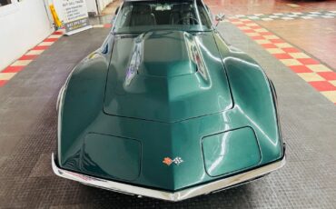 Chevrolet-Corvette-1968-4