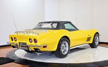 Chevrolet-Corvette-1971-10