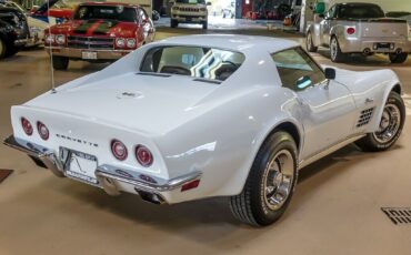 Chevrolet-Corvette-1971-10