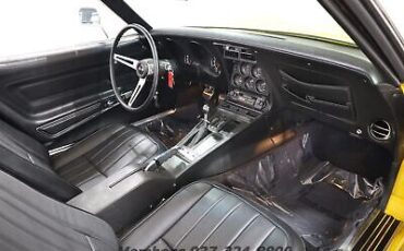 Chevrolet-Corvette-1971-14