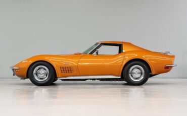 Chevrolet-Corvette-1972-2