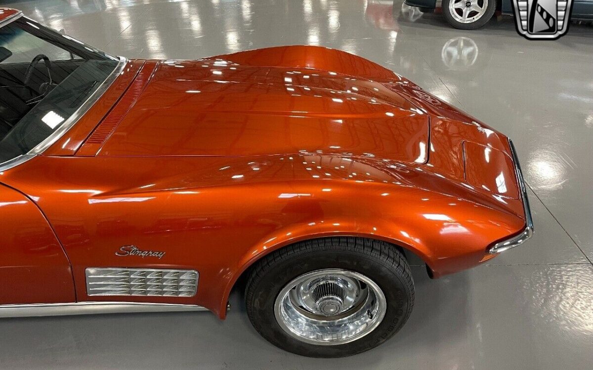Chevrolet-Corvette-1972-7