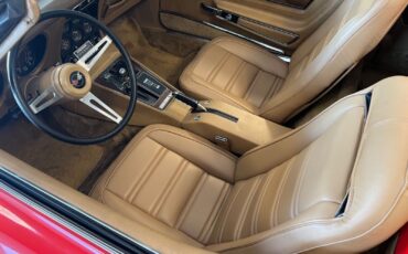 Chevrolet-Corvette-1974-10