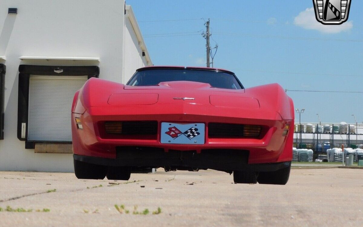Chevrolet-Corvette-1980-7