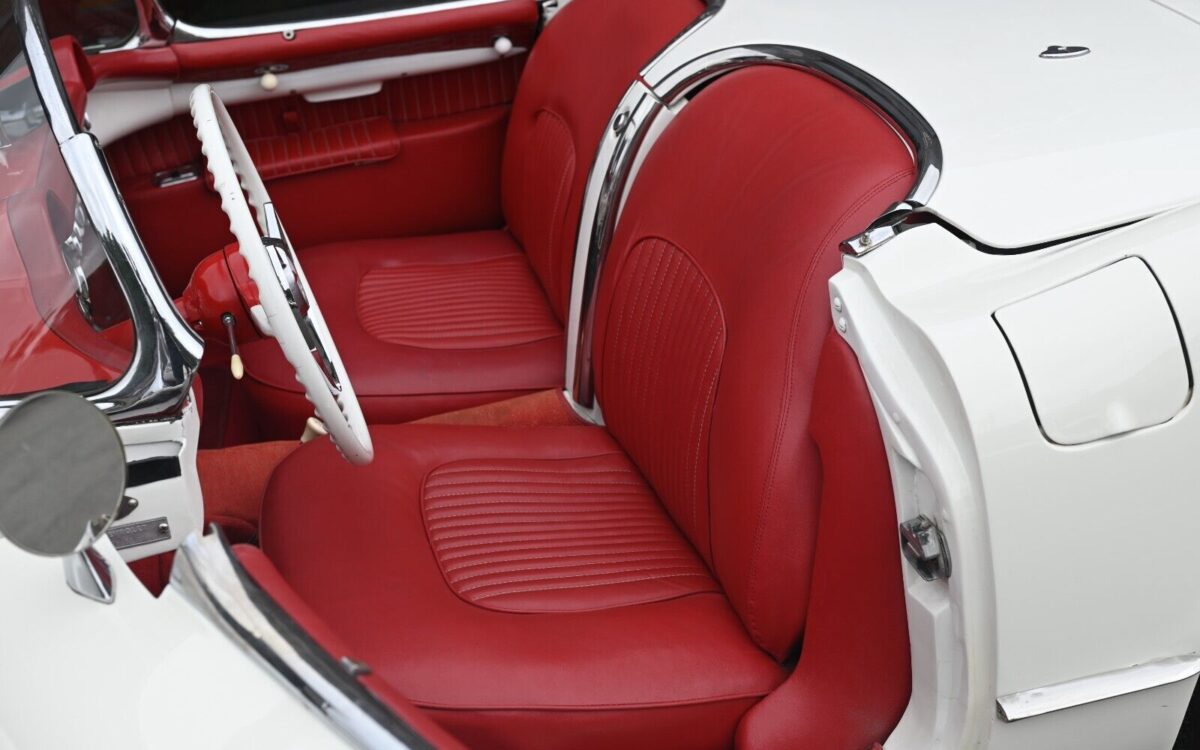 Chevrolet-Corvette-Cabriolet-1954-17