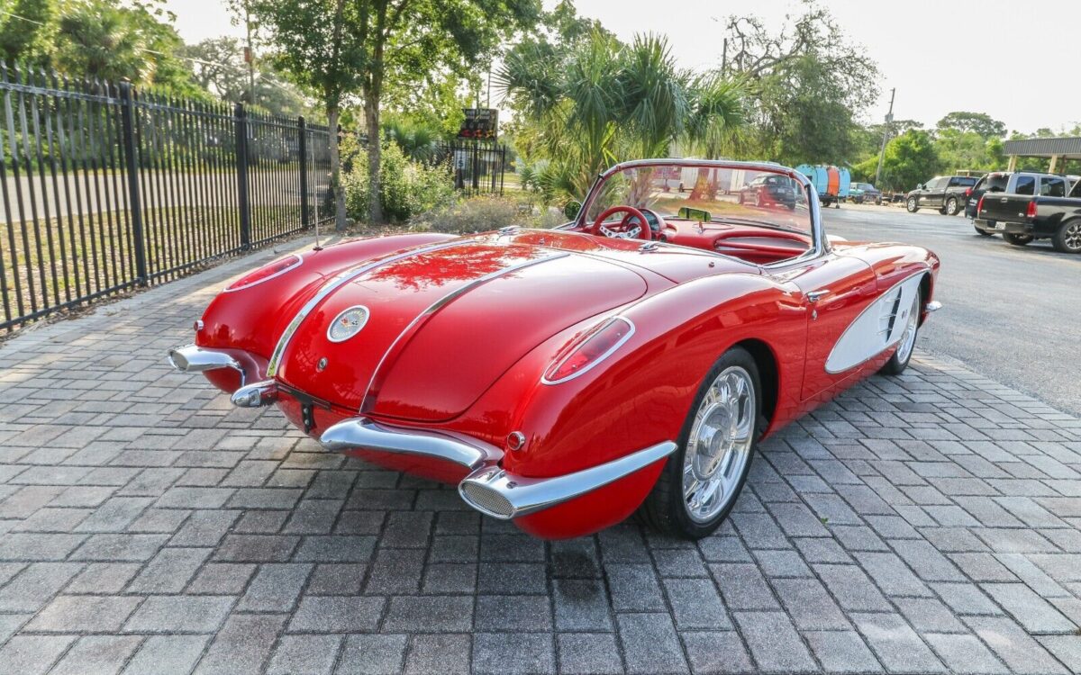 Chevrolet-Corvette-Cabriolet-1958-7