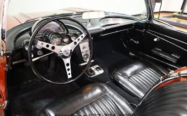 Chevrolet-Corvette-Cabriolet-1962-12