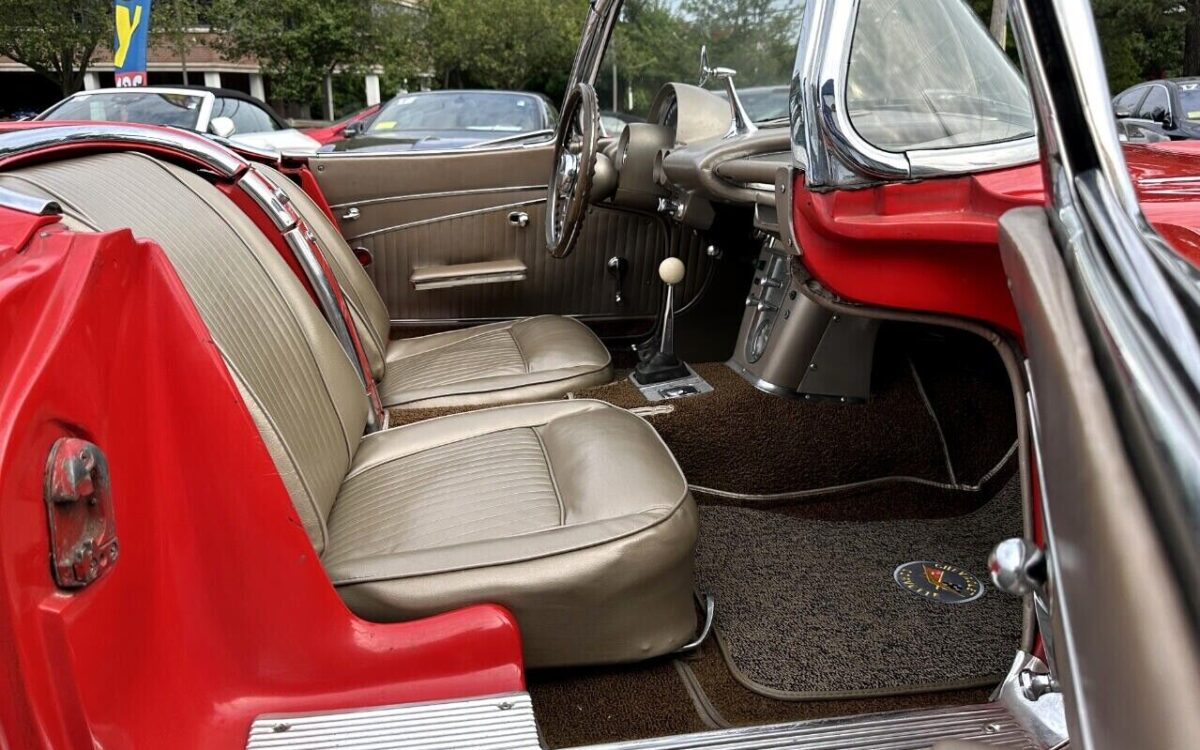 Chevrolet-Corvette-Cabriolet-1962-22