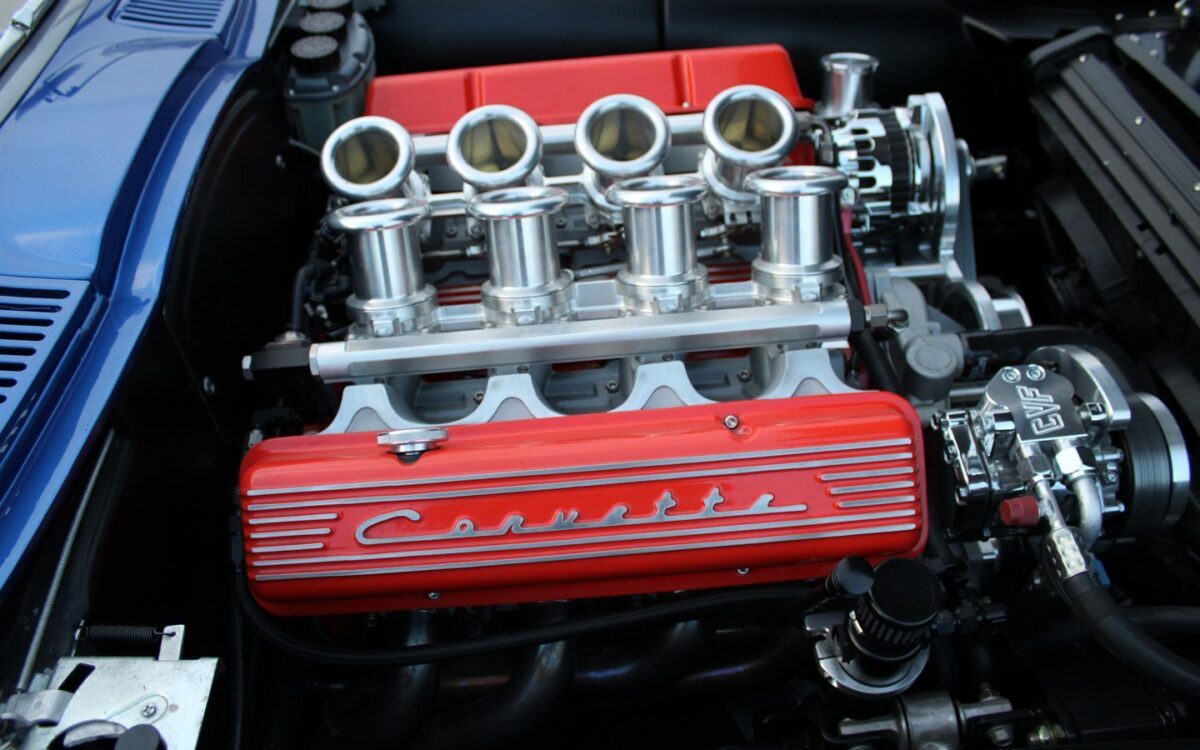 Chevrolet-Corvette-Cabriolet-1967-28