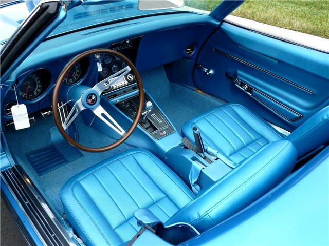 Chevrolet-Corvette-Cabriolet-1968-28