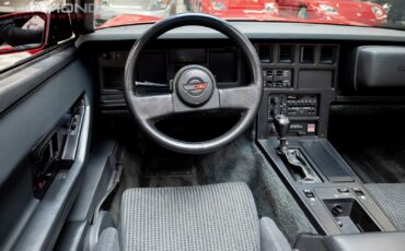 Chevrolet-Corvette-Cabriolet-1986-10