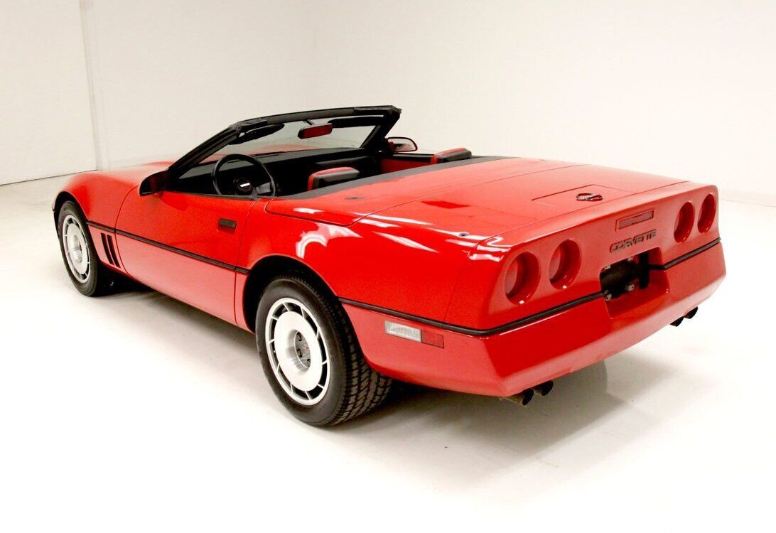 Chevrolet-Corvette-Cabriolet-1987-11
