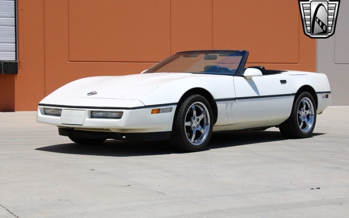 Chevrolet-Corvette-Cabriolet-1988-3