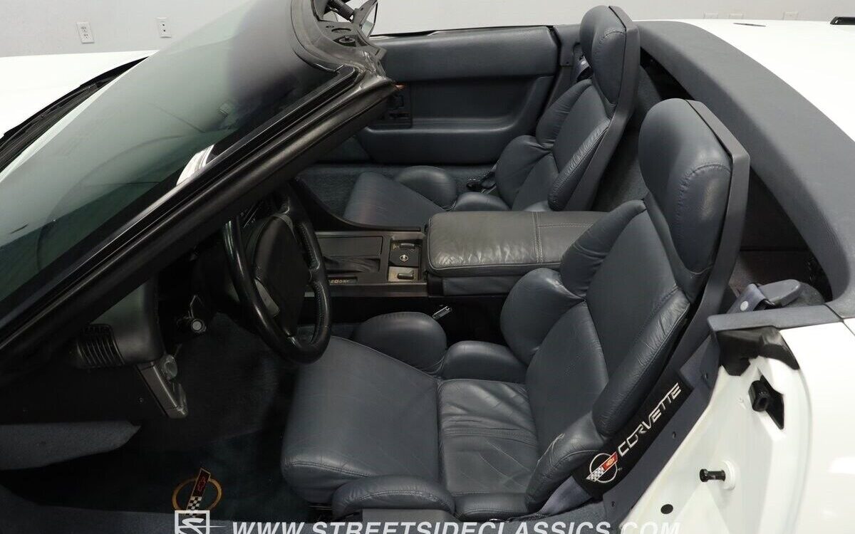 Chevrolet-Corvette-Cabriolet-1991-4
