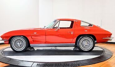 Chevrolet-Corvette-Coupe-1963-5