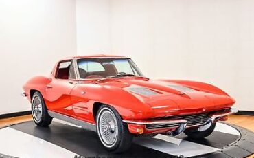 Chevrolet-Corvette-Coupe-1963-6