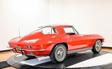 Chevrolet-Corvette-Coupe-1963-8