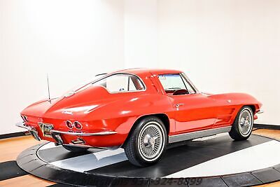 Chevrolet-Corvette-Coupe-1963-8