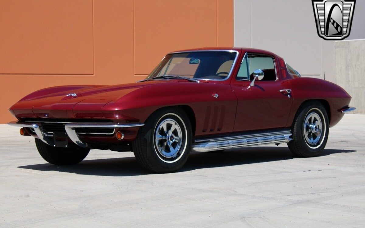 Chevrolet-Corvette-Coupe-1965-4