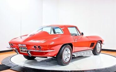 Chevrolet-Corvette-Coupe-1967-8