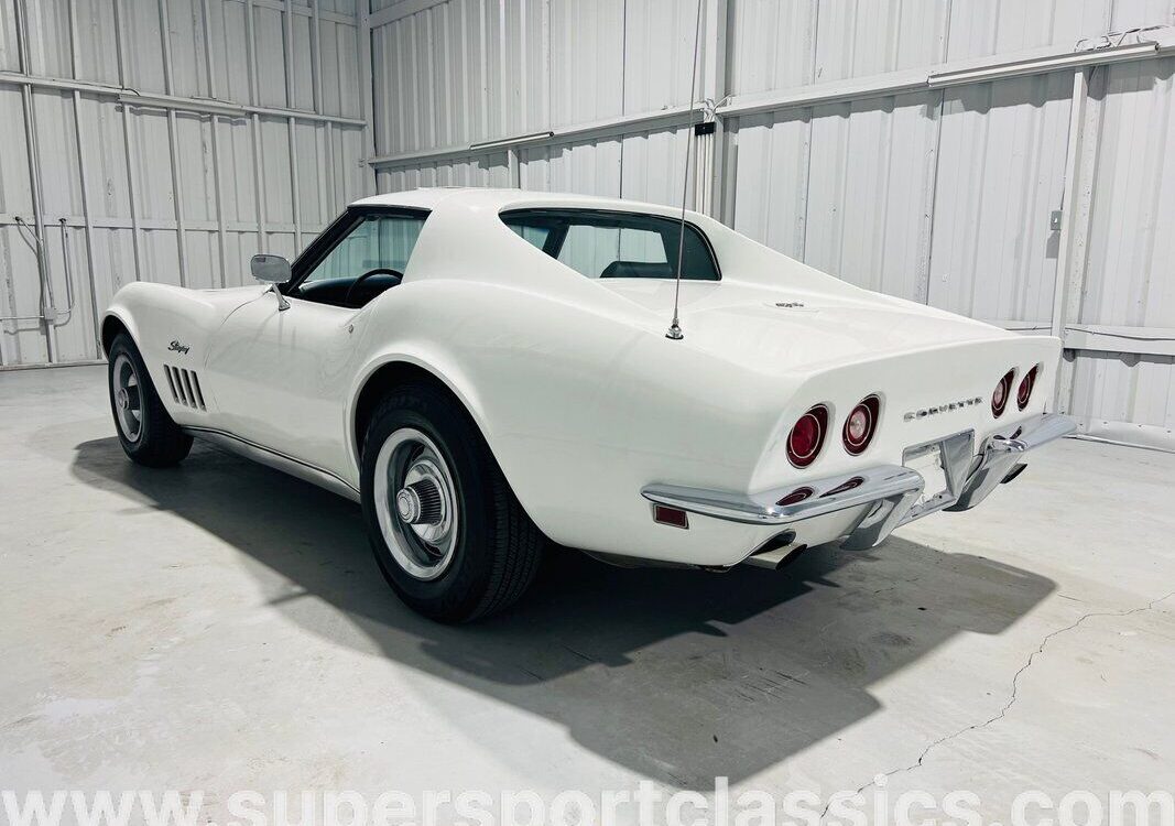 Chevrolet-Corvette-Coupe-1969-5