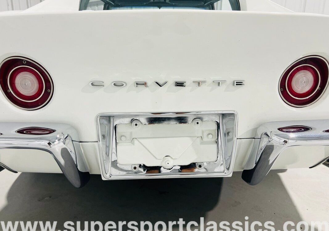 Chevrolet-Corvette-Coupe-1969-8