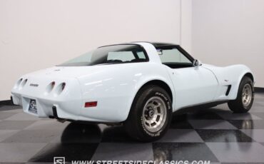 Chevrolet-Corvette-Coupe-1979-11