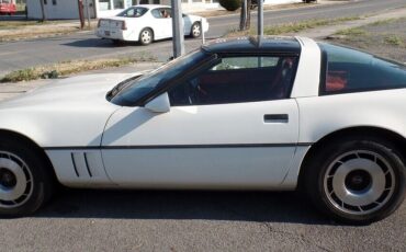 Chevrolet Corvette Coupe 1984