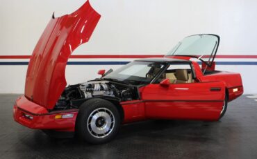 Chevrolet-Corvette-Coupe-1985-4
