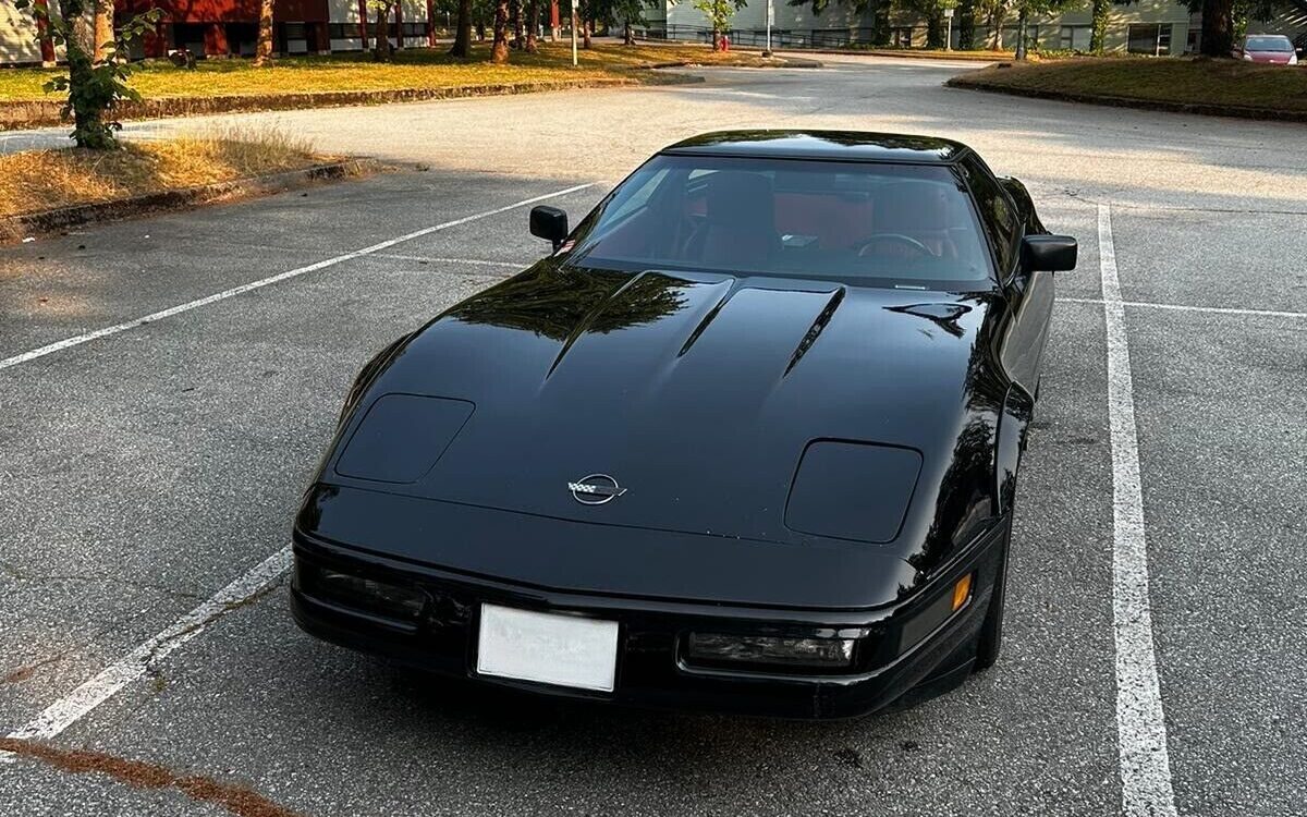 Chevrolet-Corvette-Coupe-1991-2