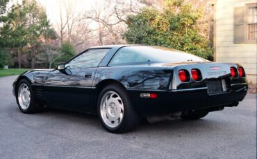 Chevrolet-Corvette-Coupe-1991-8