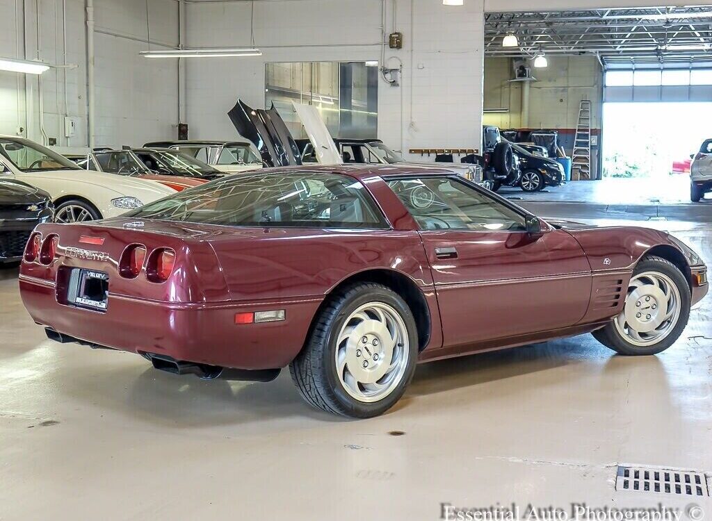 Chevrolet-Corvette-Coupe-1993-8