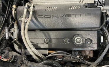 Chevrolet-Corvette-Coupe-1994-10