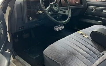 Chevrolet-El-Camino-1983-17