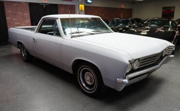 Chevrolet-El-Camino-Coupe-1967-10