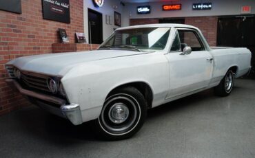Chevrolet-El-Camino-Coupe-1967-2